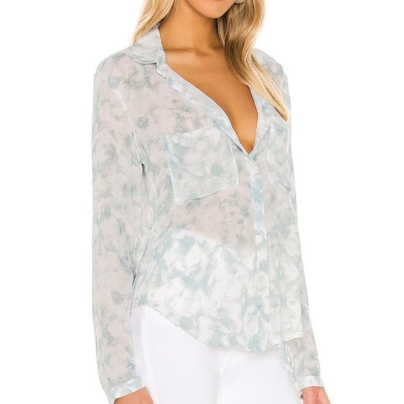 Bella Dahl Tops - NWOT Bella Dahl Hipster shirt in Safari Sage